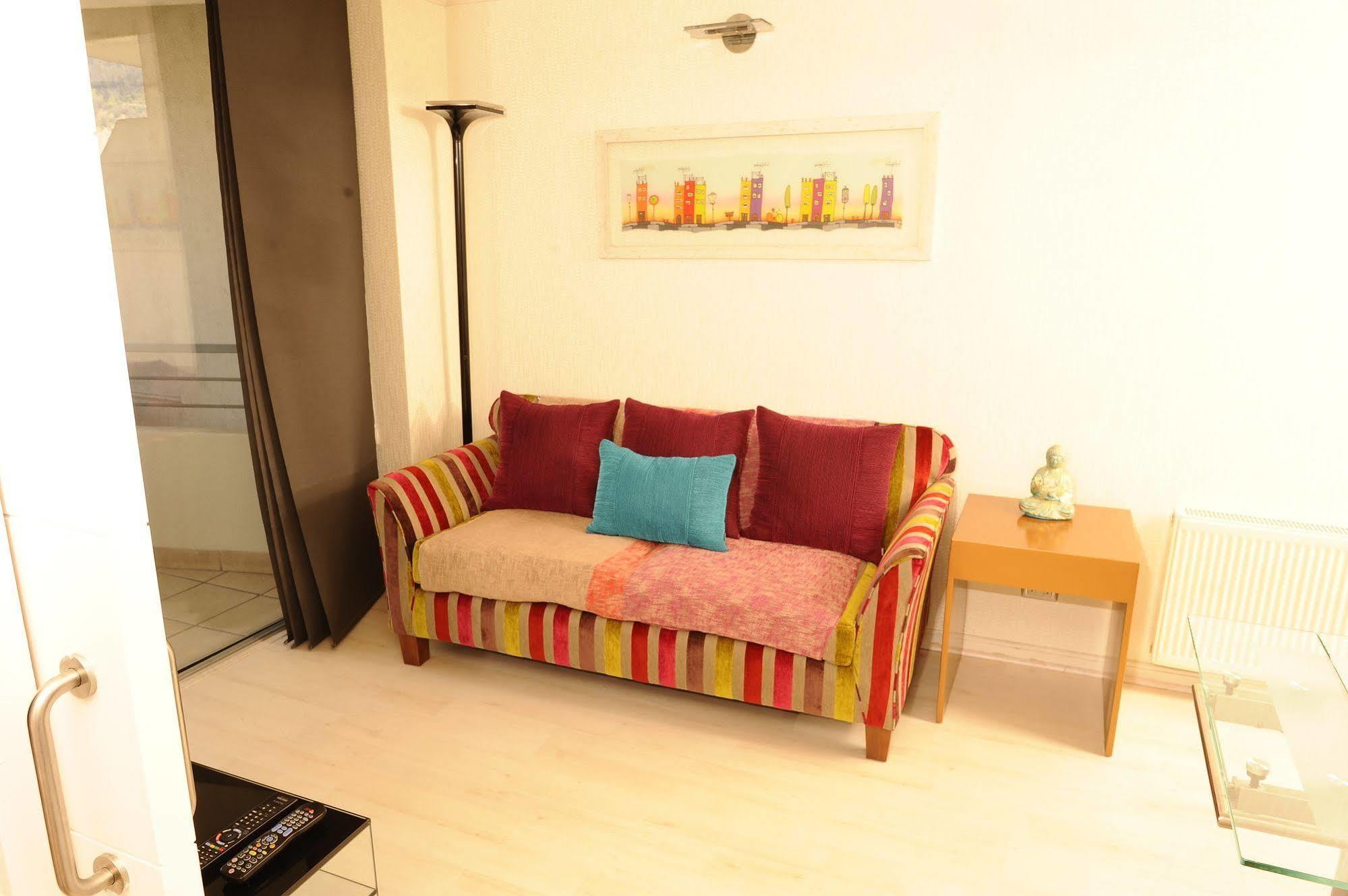 Chilean Suites And Apartment Santiago Exterior foto